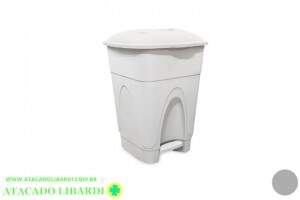 LIXEIRA PEDAL 30L PLAST 45X32CM BRANCA 191