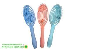 ESCOVA CABELO OVAL CABO PLAST 22X4CM AFG01010
