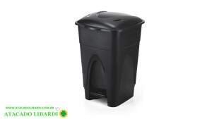 LIXEIRA PEDAL 30L PLAST 45X32CM PRETA 108
