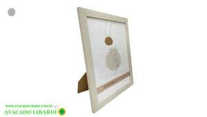 PORTA RETRATO 20X25 PLAST C/GRAVATA XH4240